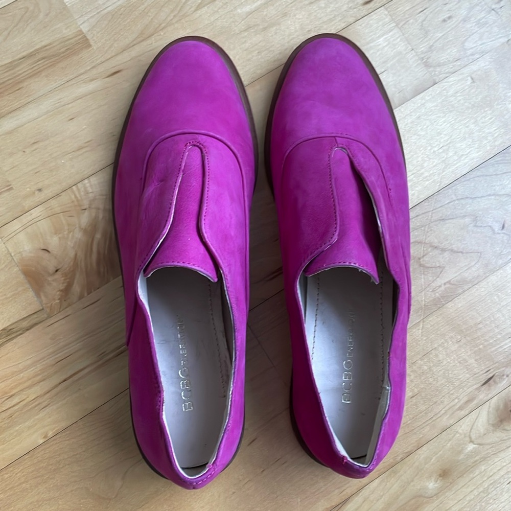 BCBG Shoes
US 7.5